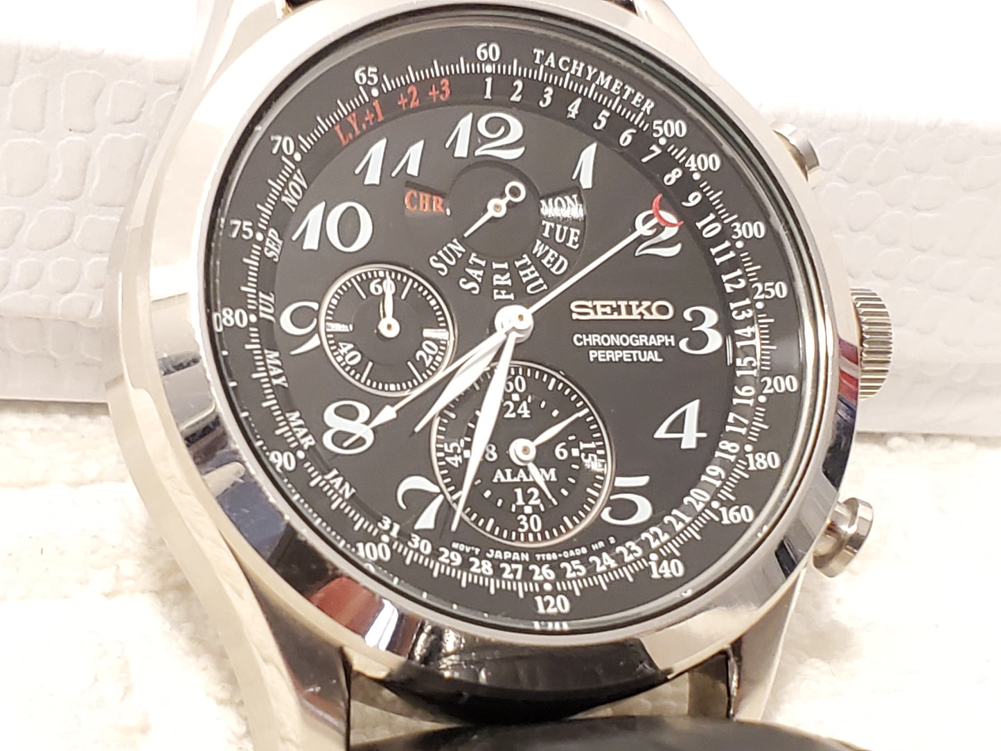 Vintage Seiko Perpetual Calendar Chronograph Alarm Men's Quartz Watch Black Dial Stainless Steel Leather Strap