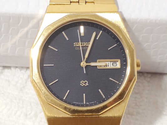 Vintage Seiko SQ Men Black Dial Day Date Watch Gold Tone Stainless Steel 1 Jewel